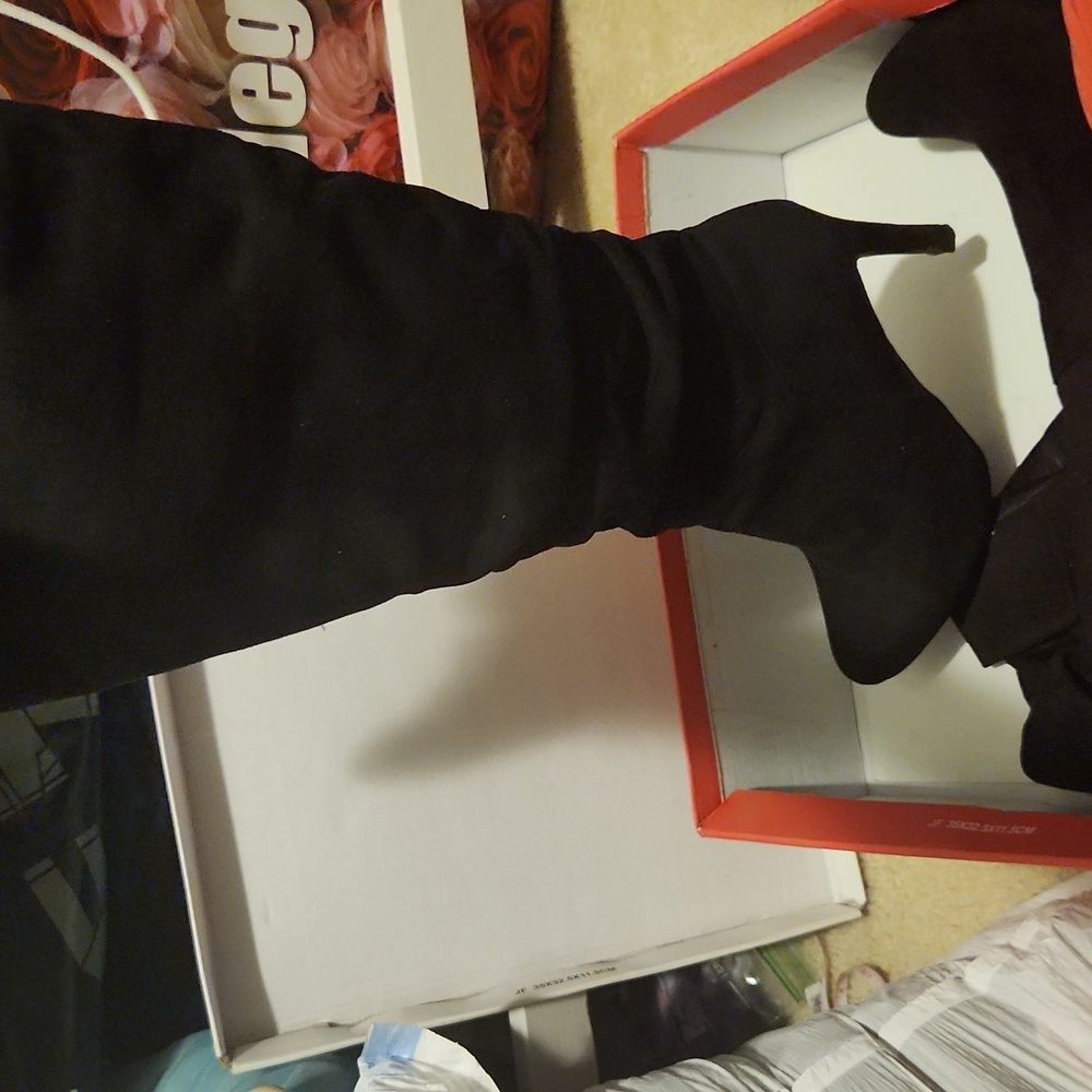 Khadijah black over knee boots